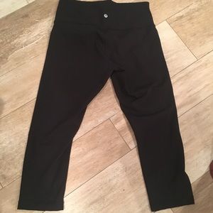 Lululemon Capri leggings